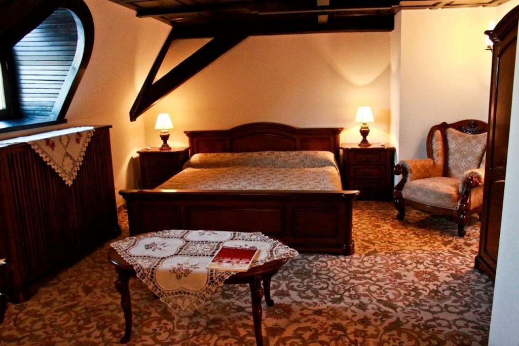 Hotel Medieval Alba Iulia Ruang foto